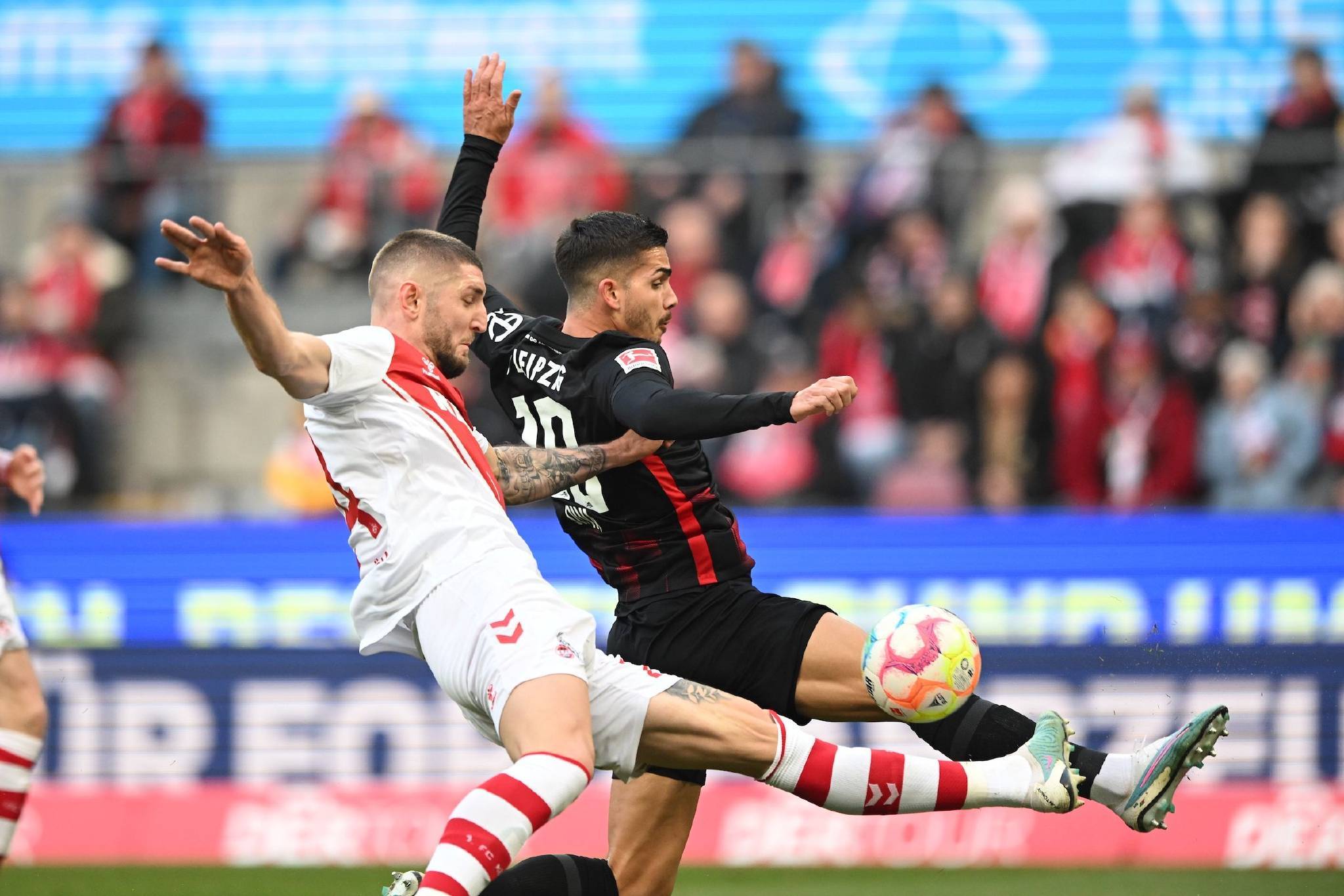 九游体育在线登录-法兰克福备战与弗赖堡的比赛，期待取得胜利的简单介绍