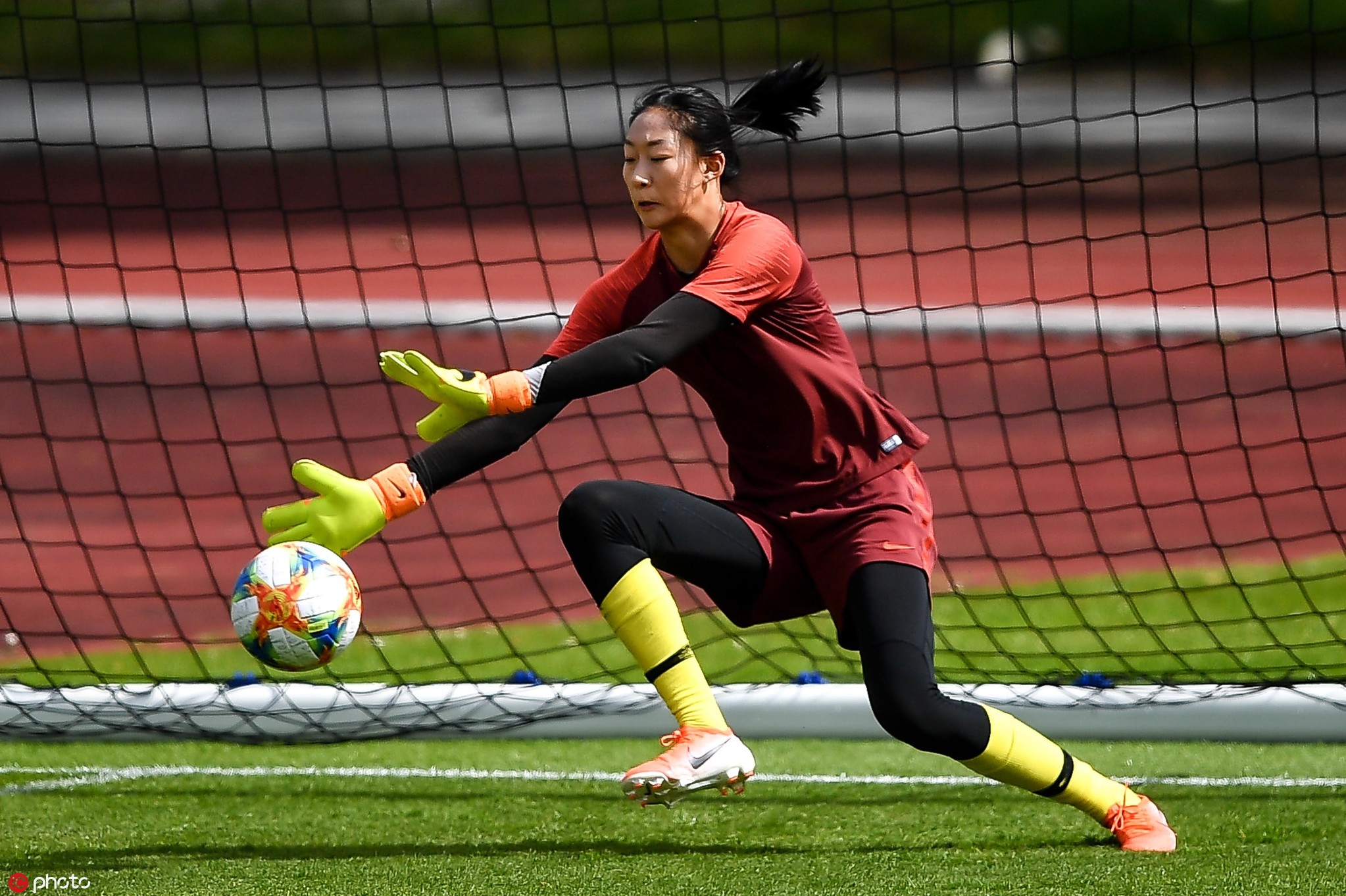 九游体育入口-女足国奥队备战热身赛，期待出彩表现：国奥备战，期待出色表现的简单介绍