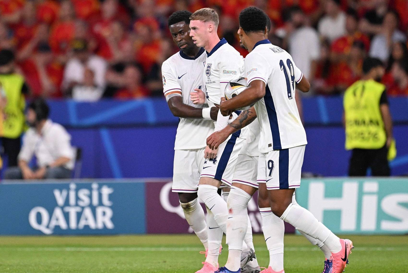 九游体育中国官网-包含西班牙队殊死搏斗，斩获欧锦赛八强的词条