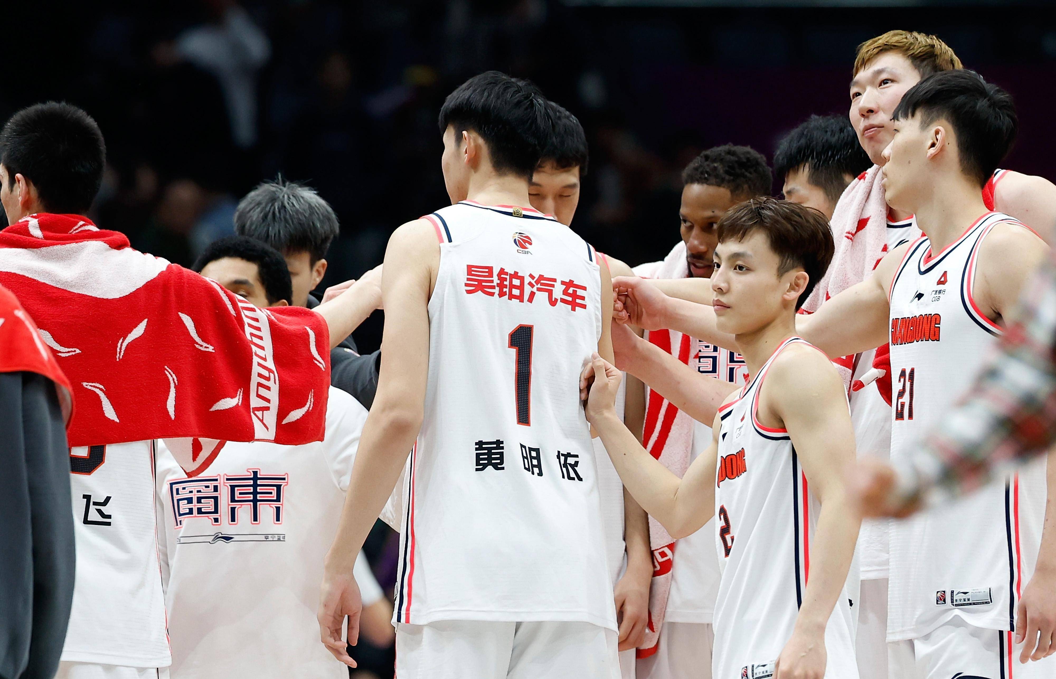 九游体育-广东男篮惨遭淘汰，未能晋级四强的简单介绍