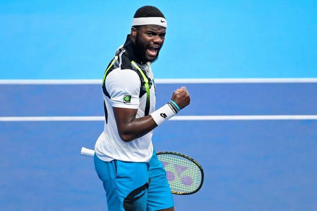 九游体育网页版-比利时队力克劲敌，稳步向前迈进