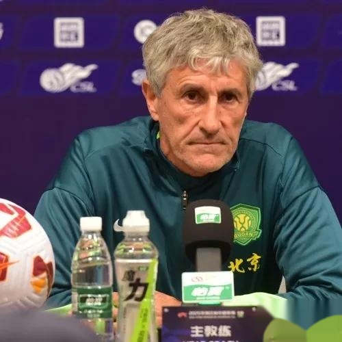 九游体育官网入口-包含北京国安主帅幽默调侃球员要严肃对待比赛的词条