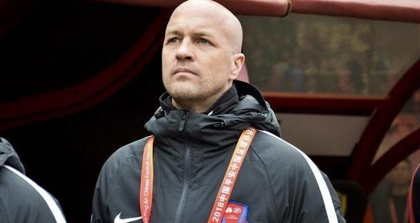 重庆斯威首秀新外援,球队迎来变化 重庆斯威首秀新外援,球队迎来变化