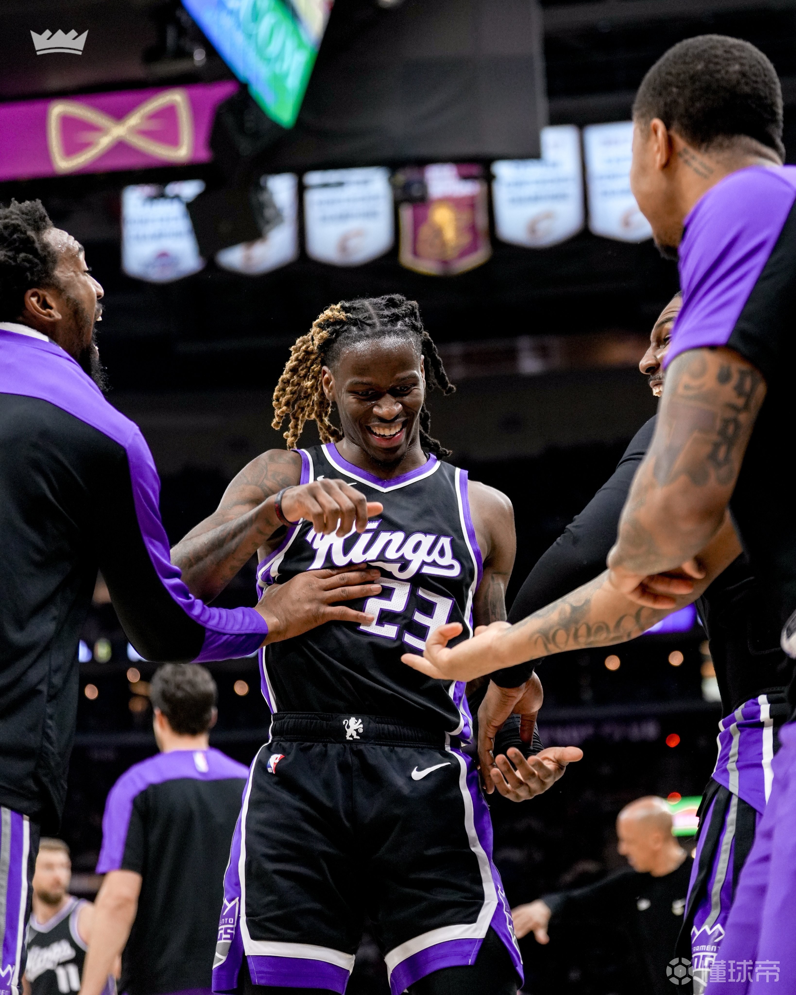 九游体育app下载-开拓者对决马刺，胜负难料！的简单介绍