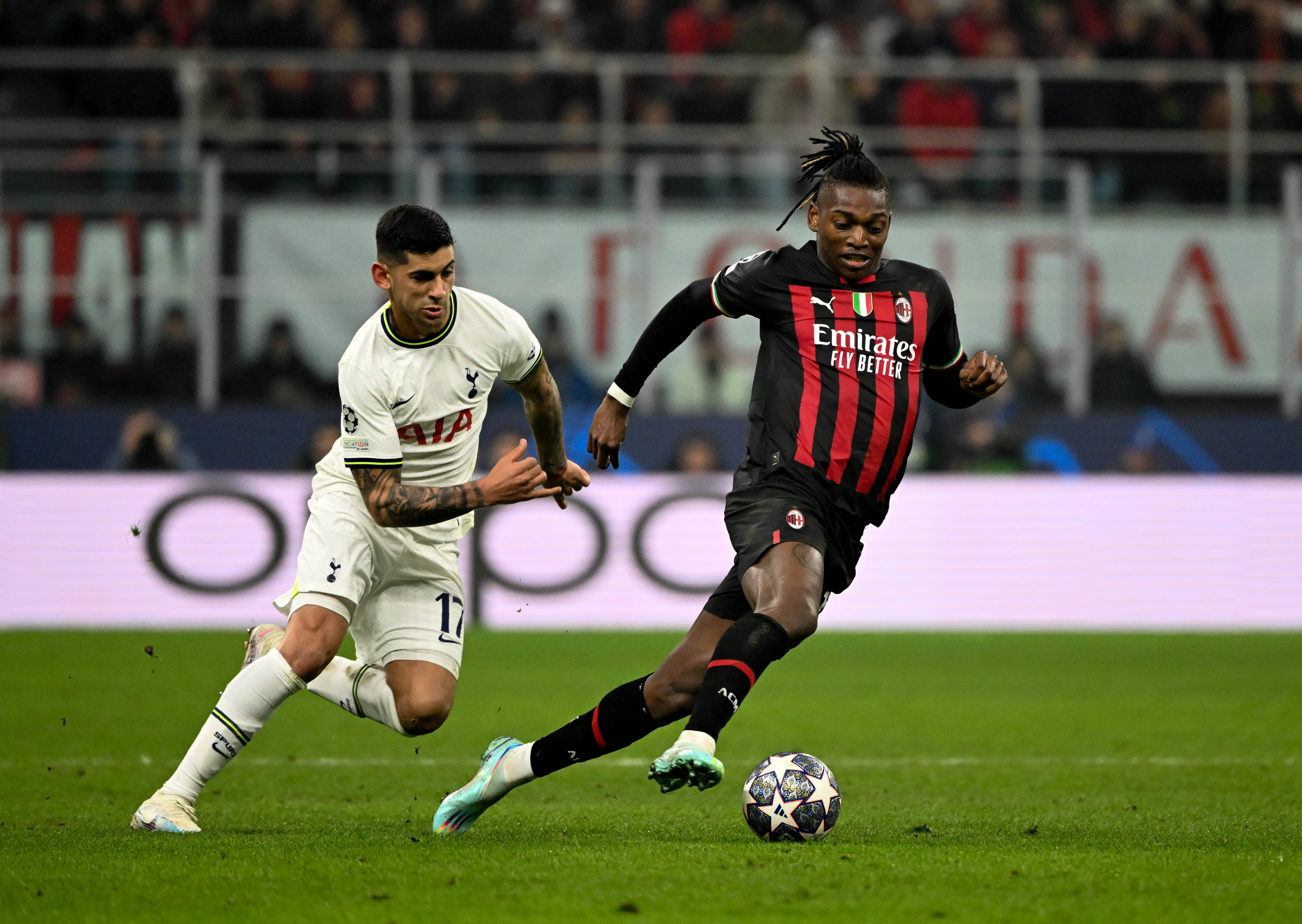 佛罗伦萨新帅改变战术,球队表现有所改观的简单介绍 佛罗伦萨新帅改变战术,球队表现有所改观的简单介绍